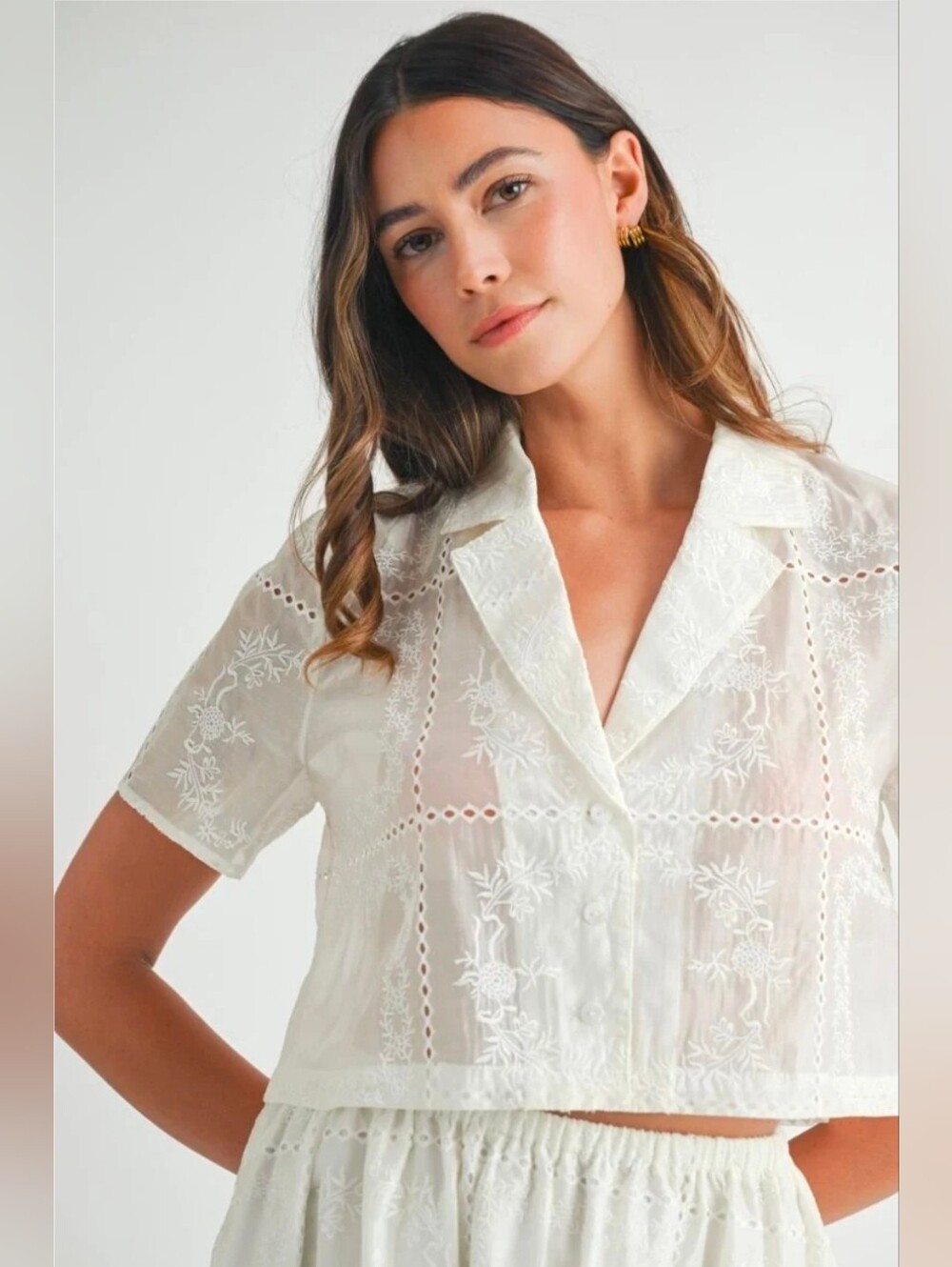 MABLE White Floral Eyelet Embroidered Crop Blouse Sheer Lace Shirt - Picture 2 of 8